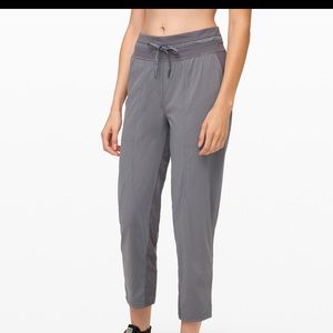 NWOT Lululemon Dance Studio Crop Pants